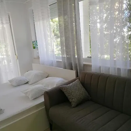 Studio Apartman Villa Juras Baska  Exterior photo